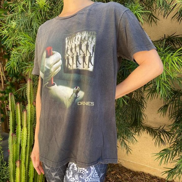 The Drones Black Rock Tee - Picture 2 of 4